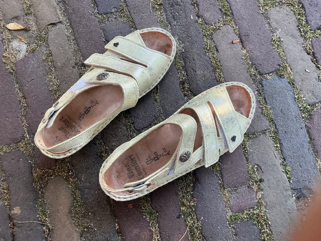 finn comfort sandalen maat 6,5, Kleding | Dames, Schoenen, Beige, Zo goed als nieuw, Finn comfort, Sandalen of Muiltjes