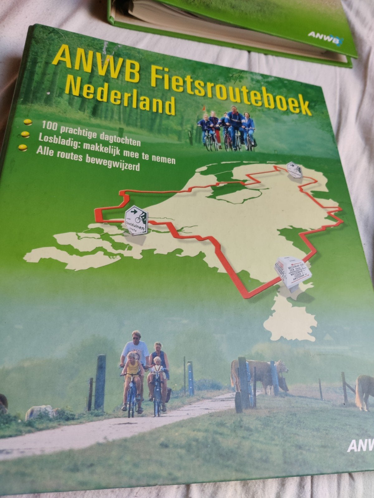 ANWB Fietsrouteboek Nederland - 100 dagtochten, Boeken, Fiets- of Wandelgids, Ophalen of Verzenden, Zo goed als nieuw, ANWB