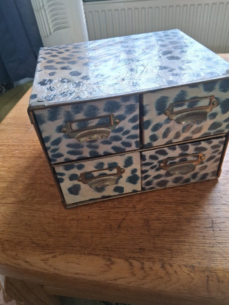 ladekastje met print, Ophalen, Minder dan 50 cm, Gebruikt, 3 of 4 laden