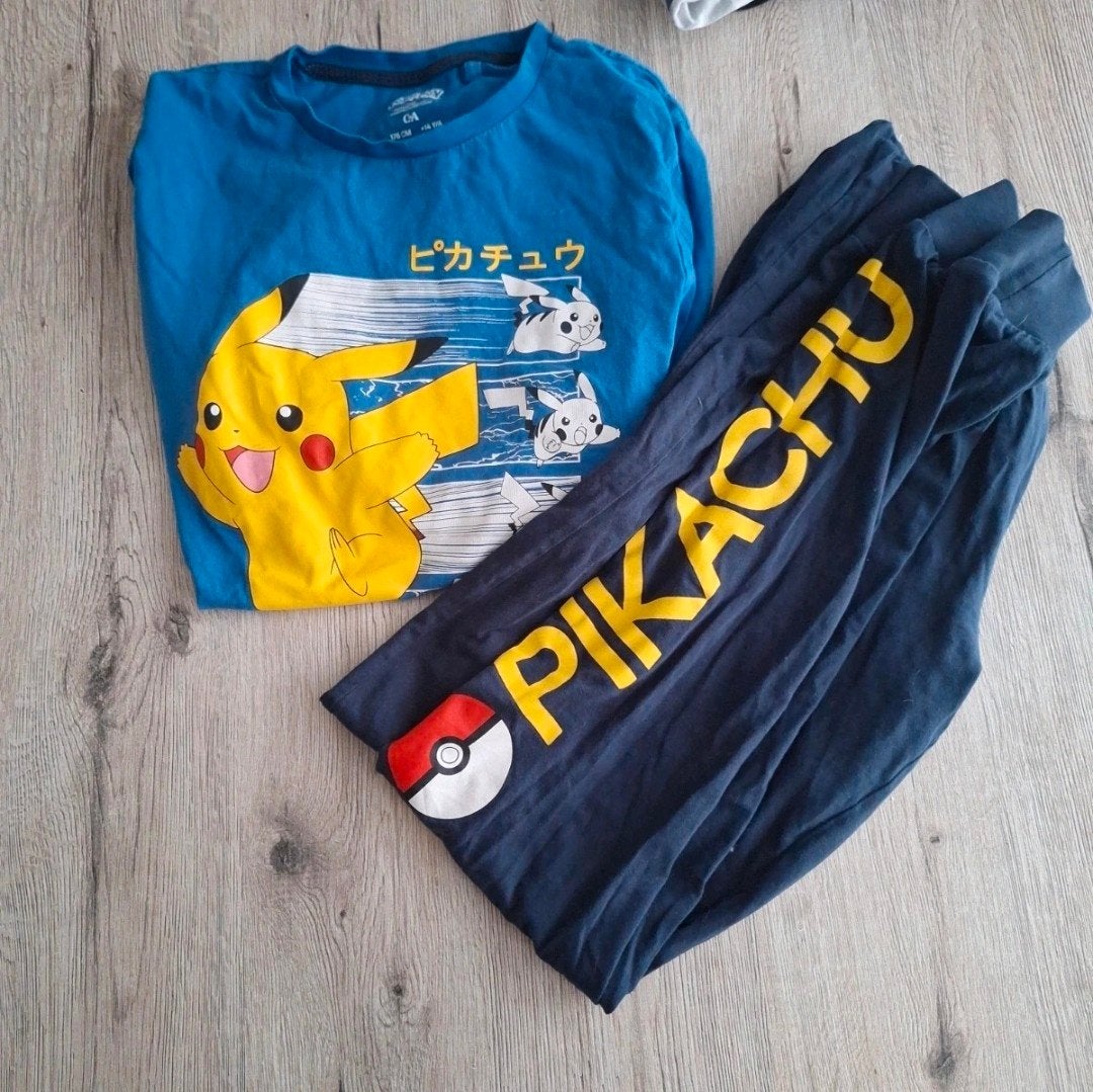 Pikachu  pyama maat 176, Ophalen, Nacht- of Onderkleding, C&A, Zo goed als nieuw