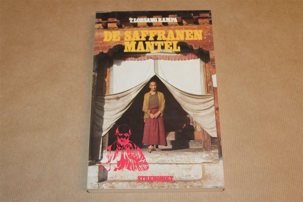 T. Lobsang Rampa — De Saffranen Mantel [Jeugd in Tibet], Ophalen of Verzenden, Gelezen, Boeddhisme