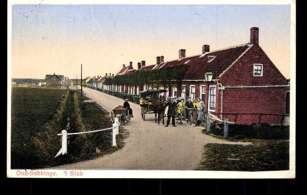 Oud-Sabbinge (Zld.), 't Slob met volk en Hondenkar, gel.1928, Verzenden, 1920 tot 1940, Gelopen, Zeeland