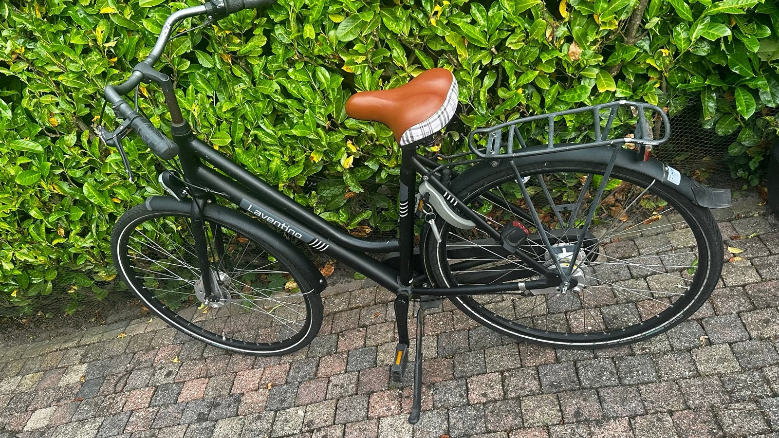 Laventino Damesfiets - Zo goed als nieuw, Fietsen en Brommers, Fietsen | Dames | Damesfietsen, Terugtraprem, (Extra) lage instap