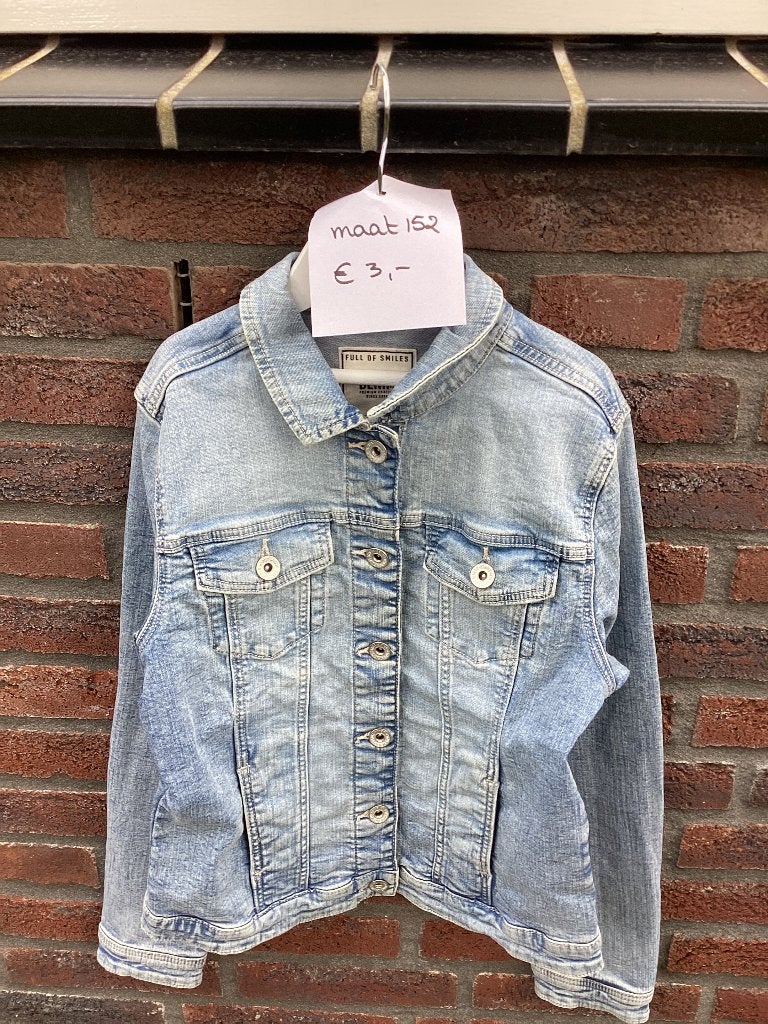 Spijkerjasje C&A maat 152, Kinderen en Baby's, C&A, Meisje, Ophalen of Verzenden, Zo goed als nieuw