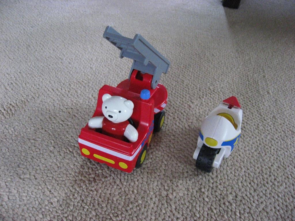 vintage baby Playmobil brandweerauto en politiemotor, 6607, Verzenden, Zo goed als nieuw, Auto, Met wieltjes