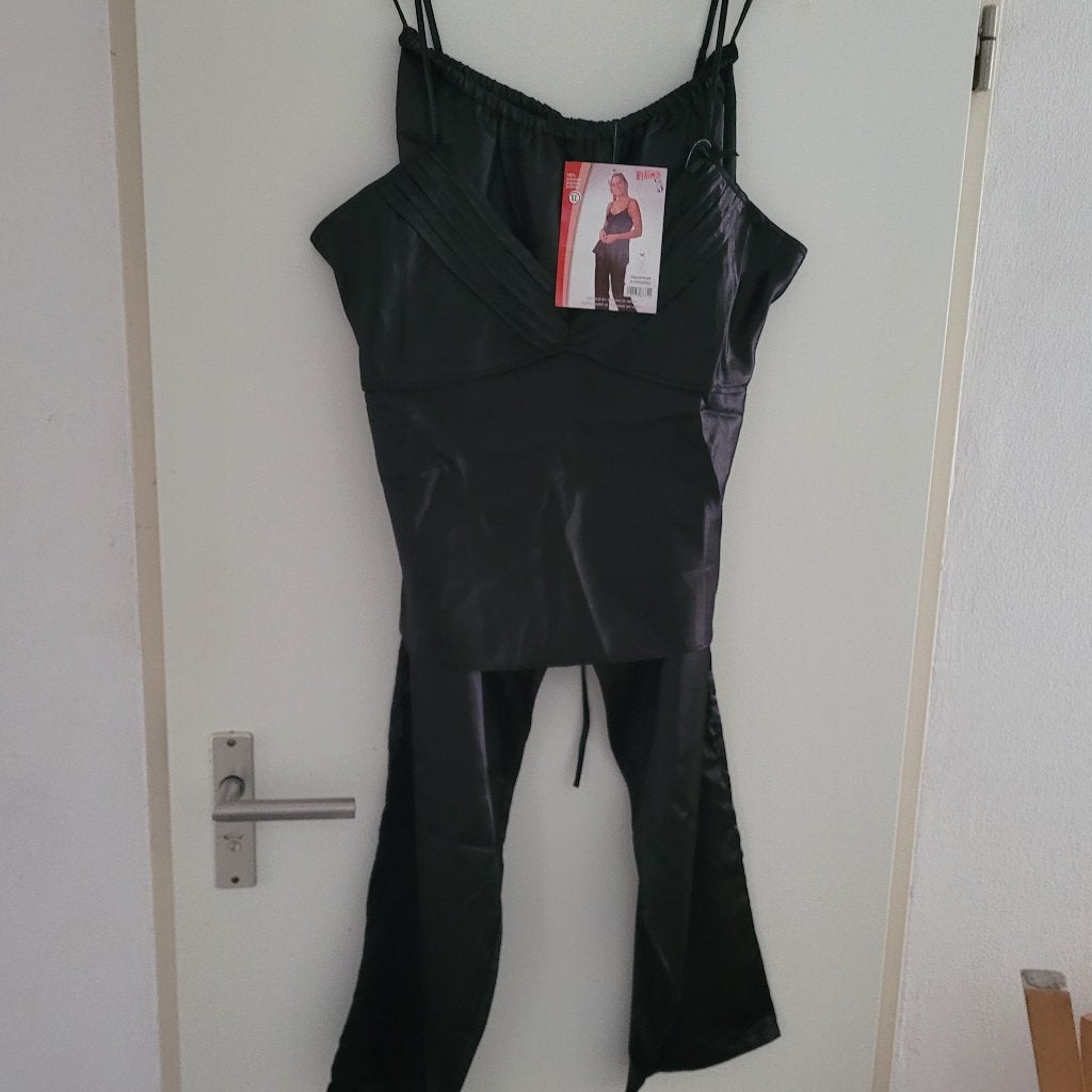 zwarte satijnlook pyjama van Eskimo (nieuw), Kleding | Dames, Eskimo, Ophalen of Verzenden, Nieuw, Maat 38/40 (M)