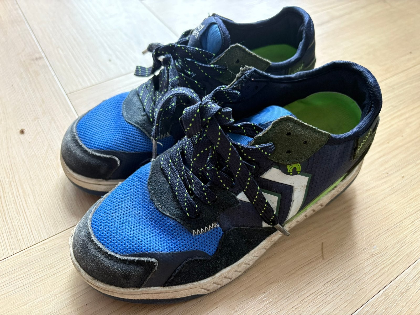 Breezy Rollers skate shoes - maat 35, Kinderen en Baby's, Kinderkleding | Schoenen en Sokken, Zo goed als nieuw, Schoenen, Jongen of Meisje