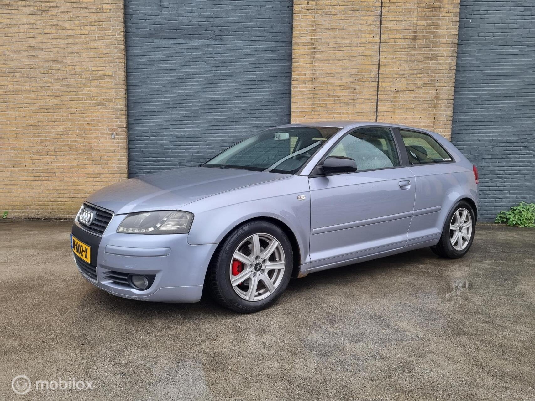 Audi A3 1.6 FSI Ambiente nieuwe apk, Auto's, Voorwielaandrijving, 15 km/l, Gebruikt, 116 pk