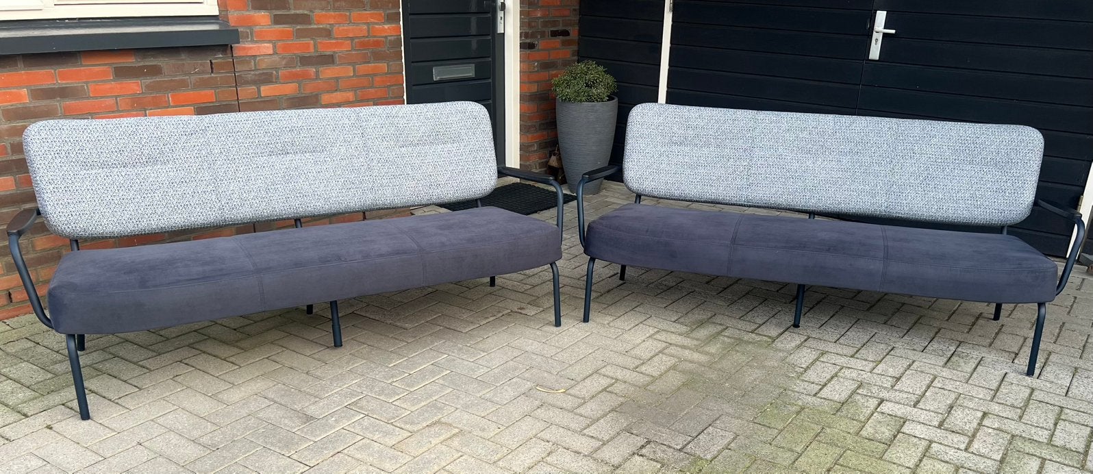 Montel sienna banken 2 stuks, Ophalen, Zo goed als nieuw, 75 tot 100 cm