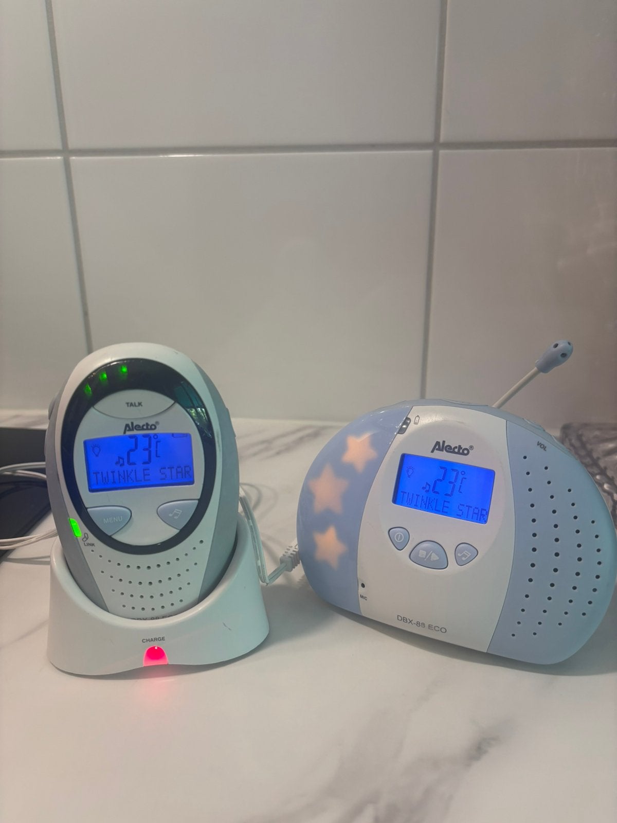 Babyfoon Alecto DBX-88 ECO, Ophalen of Verzenden, Gebruikt, 100 tot 250 meter, Terugspreekfunctie
