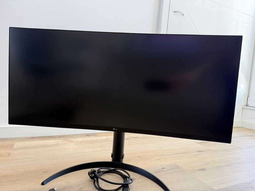 34" LG Curved UltraWide QHD monitor + monitorarm, Ophalen, In hoogte verstelbaar, LG Electronics, Zo goed als nieuw
