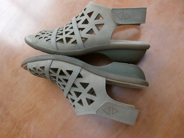 Ladysko Intersko instapper sandalette maat 39, Kleding | Dames, Schoenen, Ladysko, Beige, Zo goed als nieuw, Sandalen of Muiltjes
