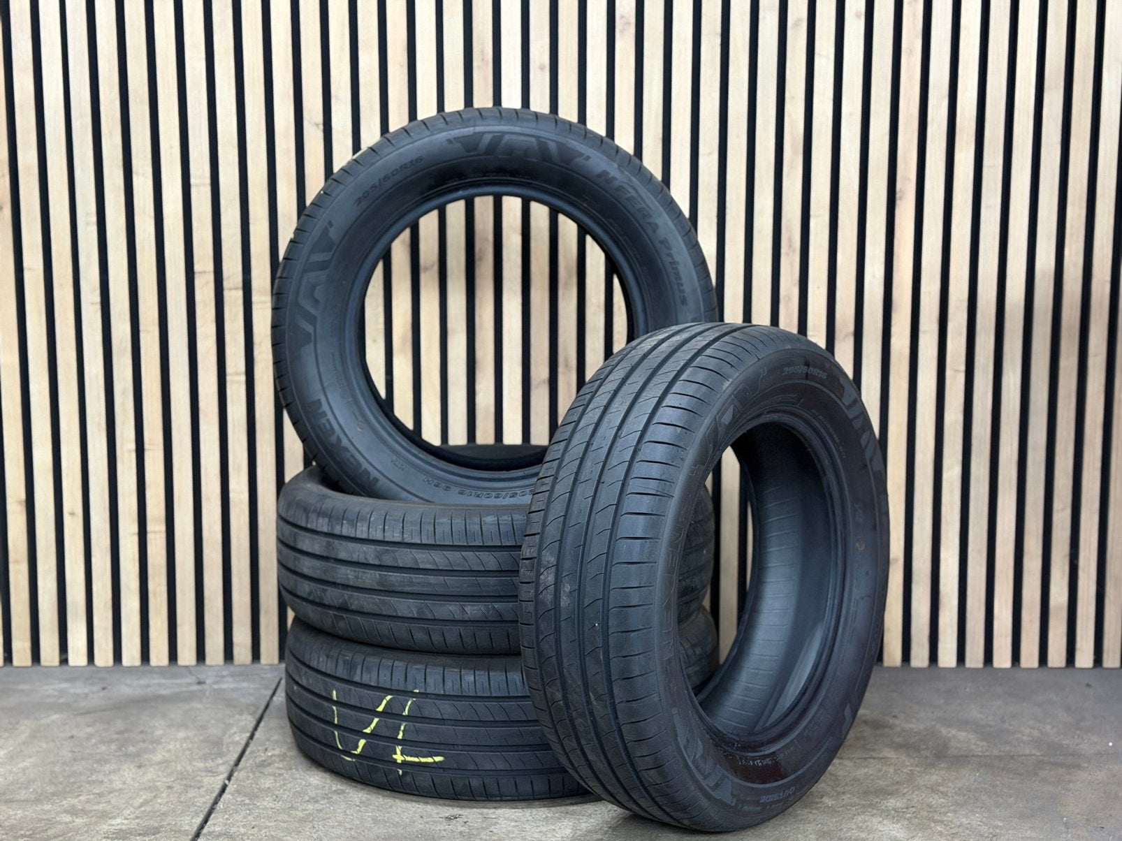 4x 205/60R16 Nexen Zomerbanden DEMO DOT26 incl. Montage €250, Ophalen, 16 inch, Nieuw, 205 mm