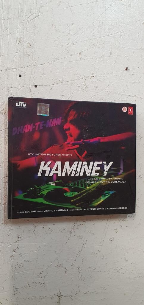 Kaminey, Ophalen of Verzenden, Zo goed als nieuw