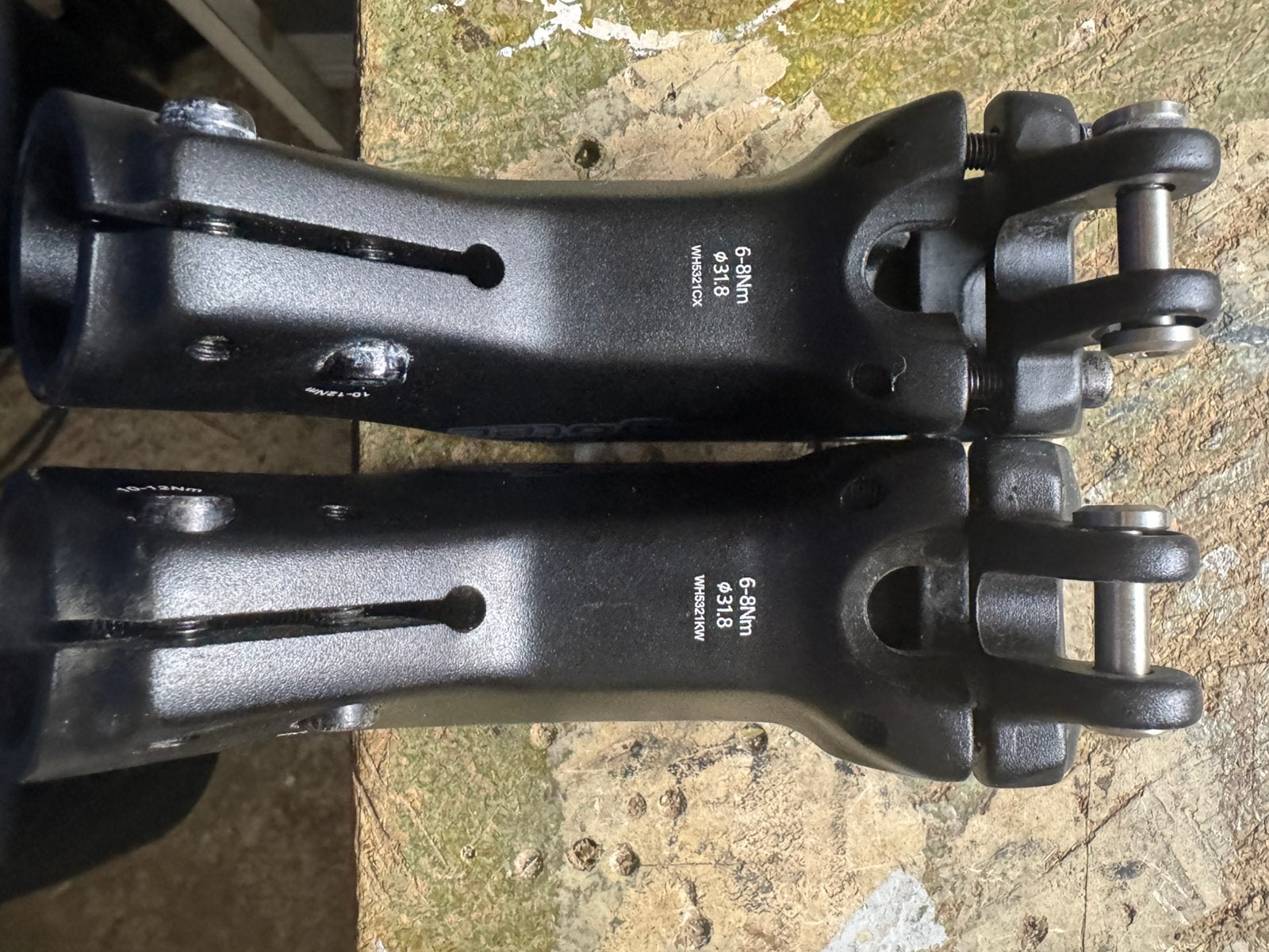 Ergotec stuurpin met koplamphouder, Fietsen en Brommers, Fietsonderdelen, Ophalen, Zo goed als nieuw