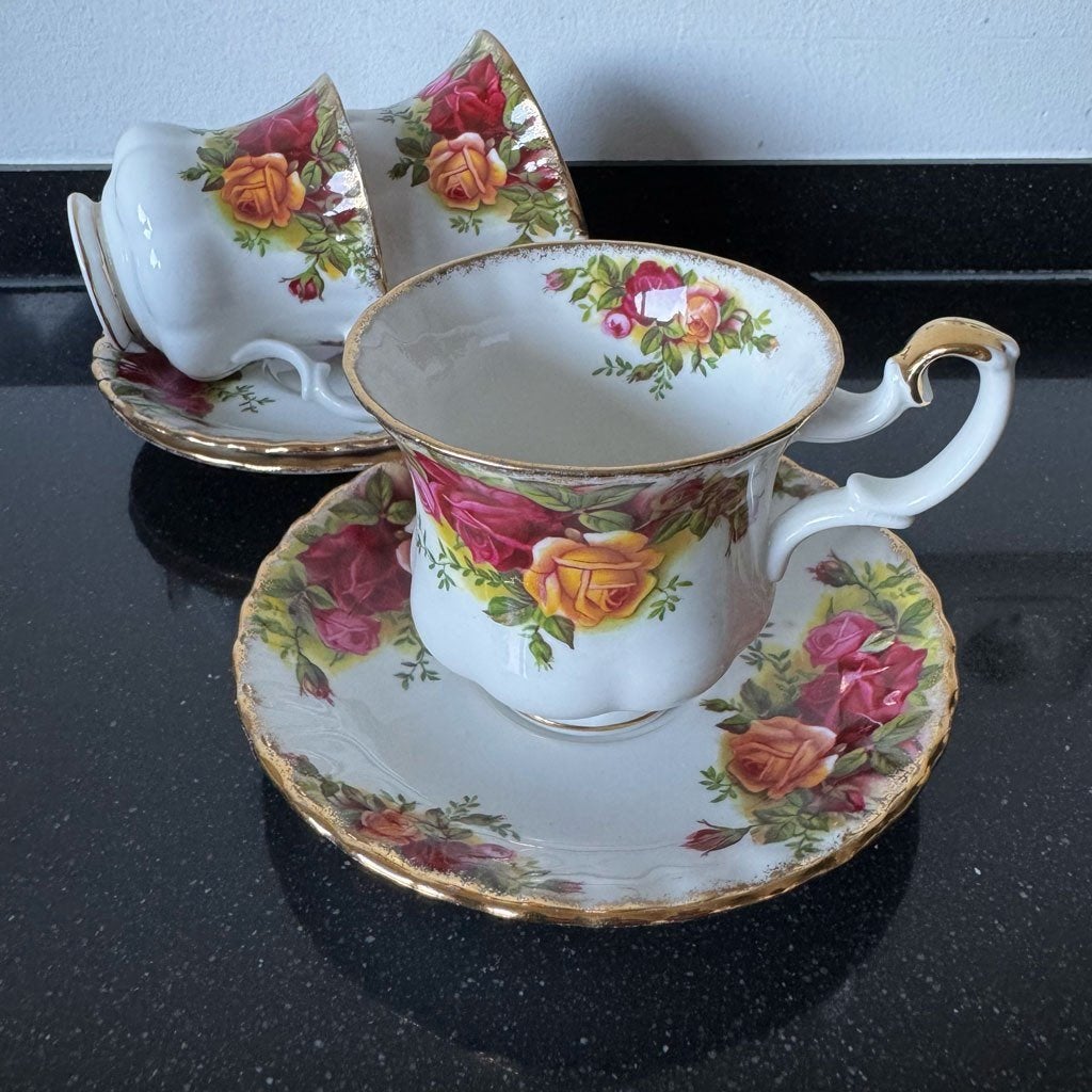 Royal Albert Old Country Rose - 3 dameskopjes, Ophalen of Verzenden