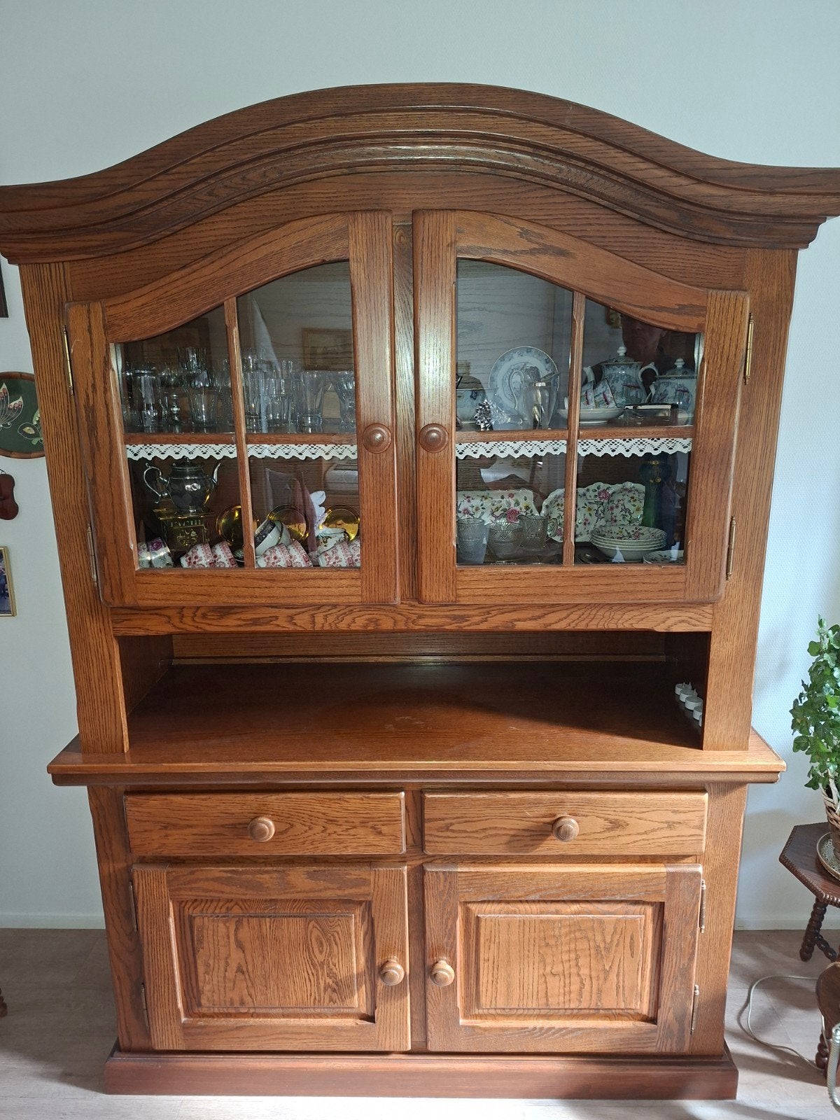 Buffet broodkast!!!!, Ophalen, Gebruikt, 200 cm of meer, 25 tot 50 cm