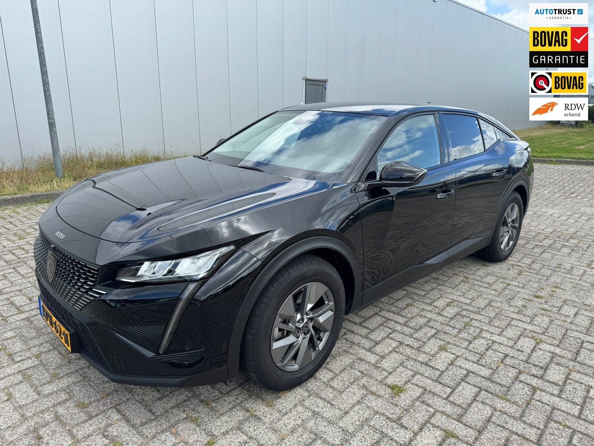 Peugeot 408 1.6 HYbrid Allure 180 EAT8 Automaat,, Gebruikt, Euro 6, 4 cilinders, 150 pk