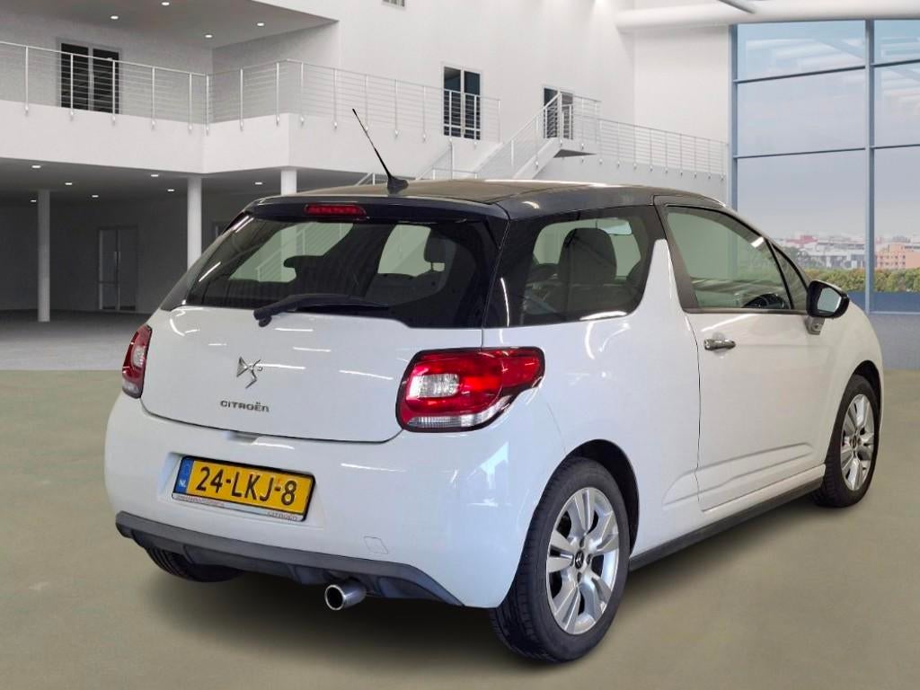 Citroen DS3 1.4 Chic, Voorwielaandrijving, Euro 5, 4 cilinders, Wit