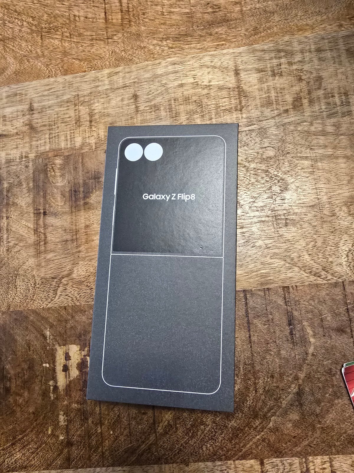 Samsung Galaxy Z Flip8 - nieuw