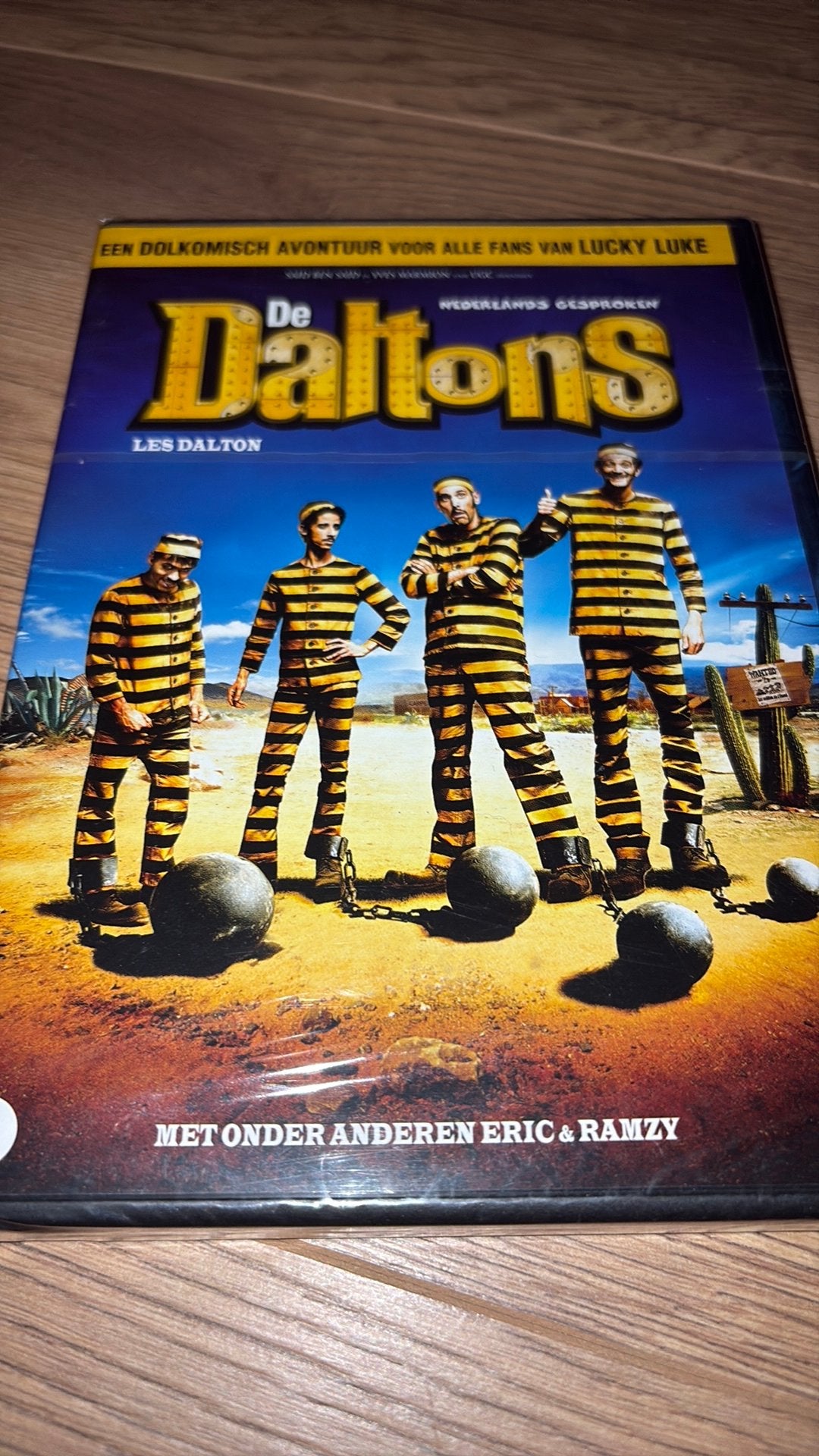 De Daltons / Les Dalton nieuw in seal!, Ophalen of Verzenden, Zo goed als nieuw, Actiekomedie