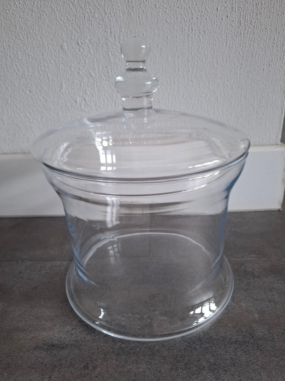 Glazen stolp, 21 cm, Ophalen of Verzenden, Zo goed als nieuw, Met deksel