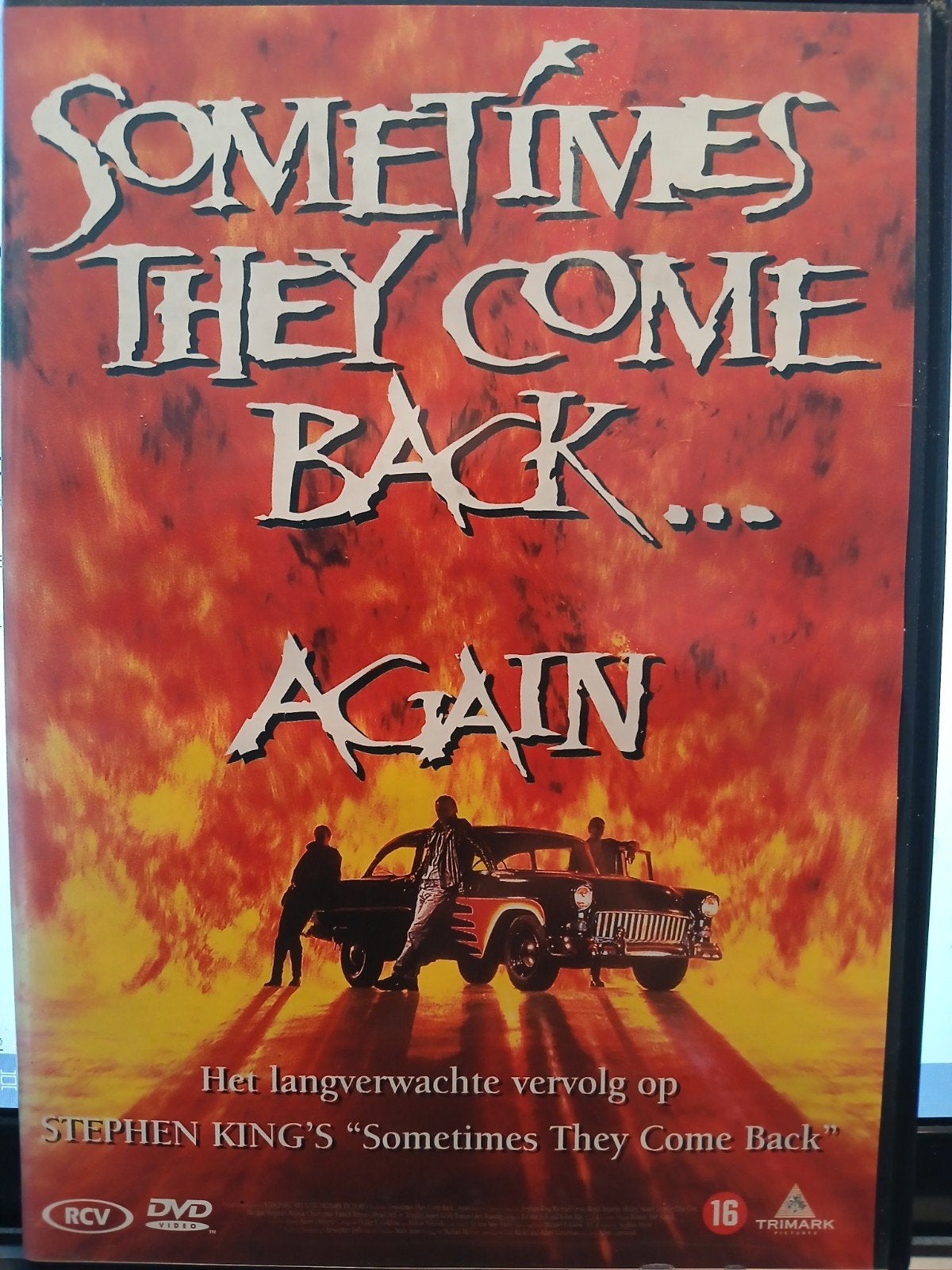 sometimes the come back again - vervolg op stephen king, Vanaf 16 jaar, Ophalen of Verzenden, Zo goed als nieuw