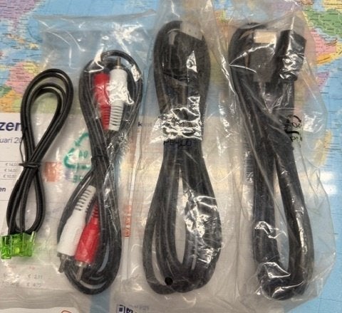 Pakket diverse nieuwe kabels o.a. HDMI en RCA/tulp 23 jdui, Ophalen of Verzenden, Nieuw, Minder dan 2 meter, HDMI-kabel