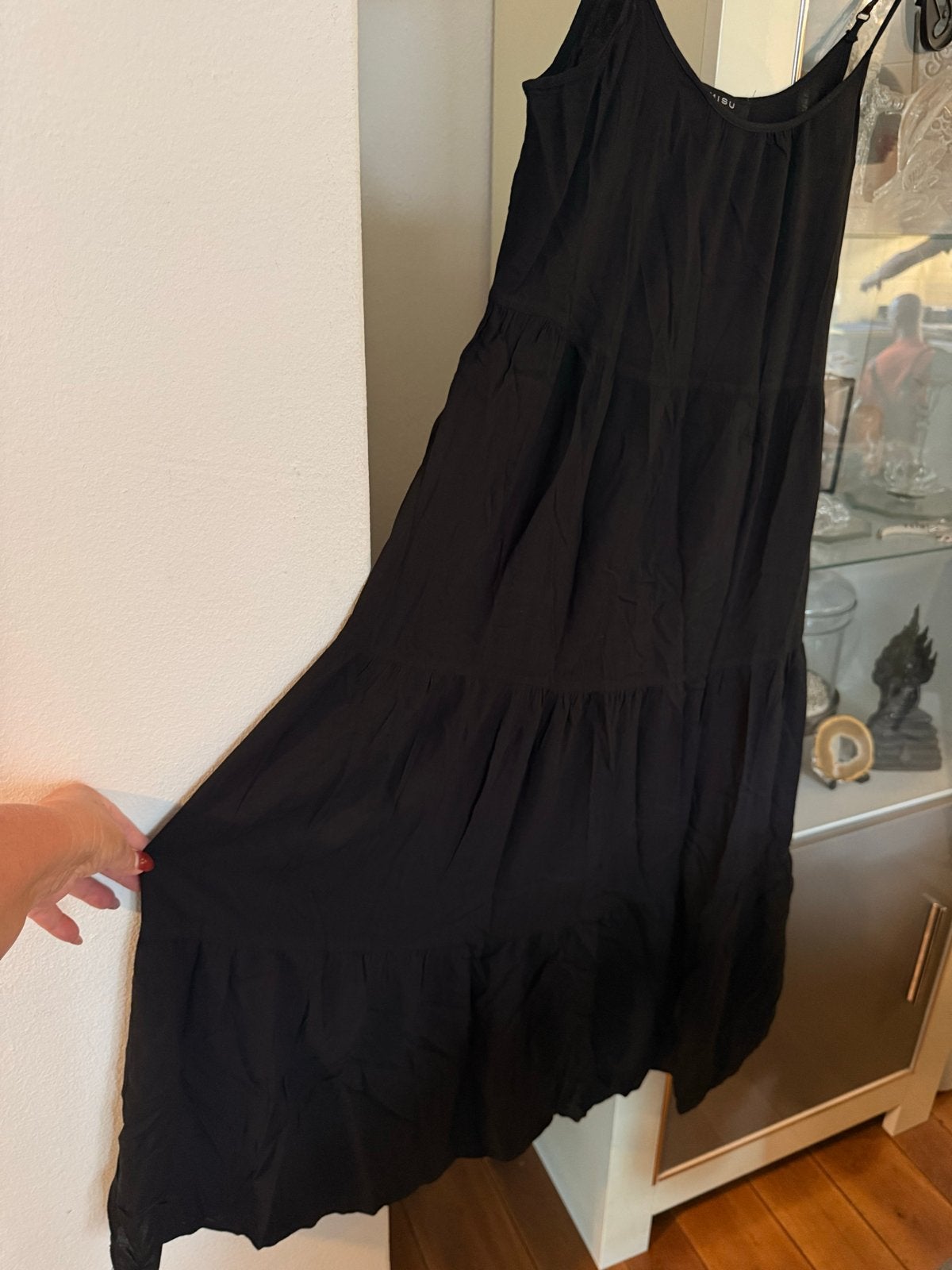 Zwarte maxi jurk met spaghettibandjes - Amisu, Kleding | Dames, Zwart, Ophalen of Verzenden, Zo goed als nieuw, Maat 36 (S)