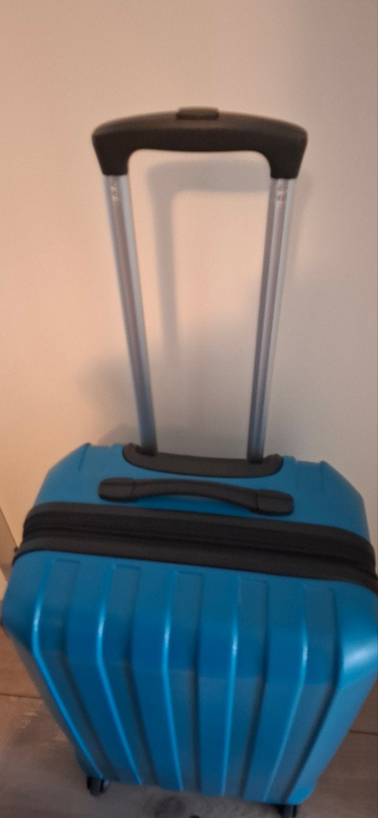 Blauwe koffer, middelmaat 1x gebruikt, Ophalen, Wieltjes, Gebruikt, 50 tot 60 cm