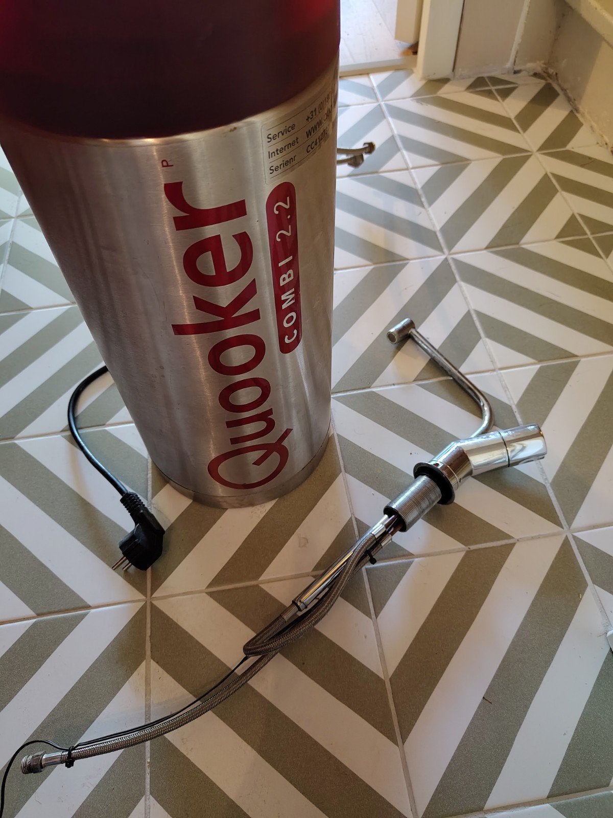 Gereviseerd Quooker Combi 2.2 reservoir kokend water kraan, Ophalen, Gebruikt, Boiler, 6 t/m 10 jaar oud
