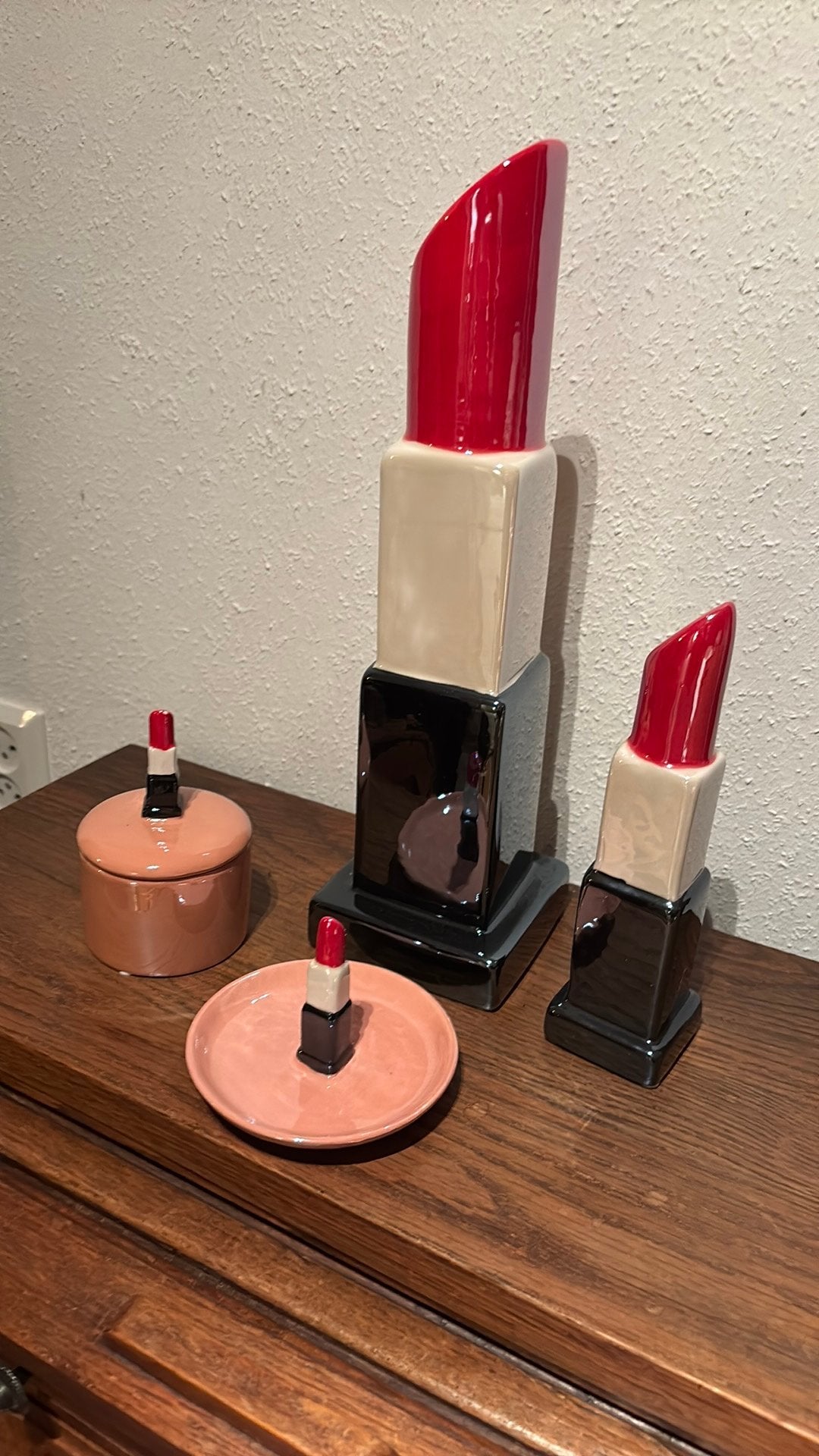 Unieke lippenstift vazen en decoratie set, Huis en Inrichting, Ophalen, Zo goed als nieuw, Steen/keramiek, Meerkleurig