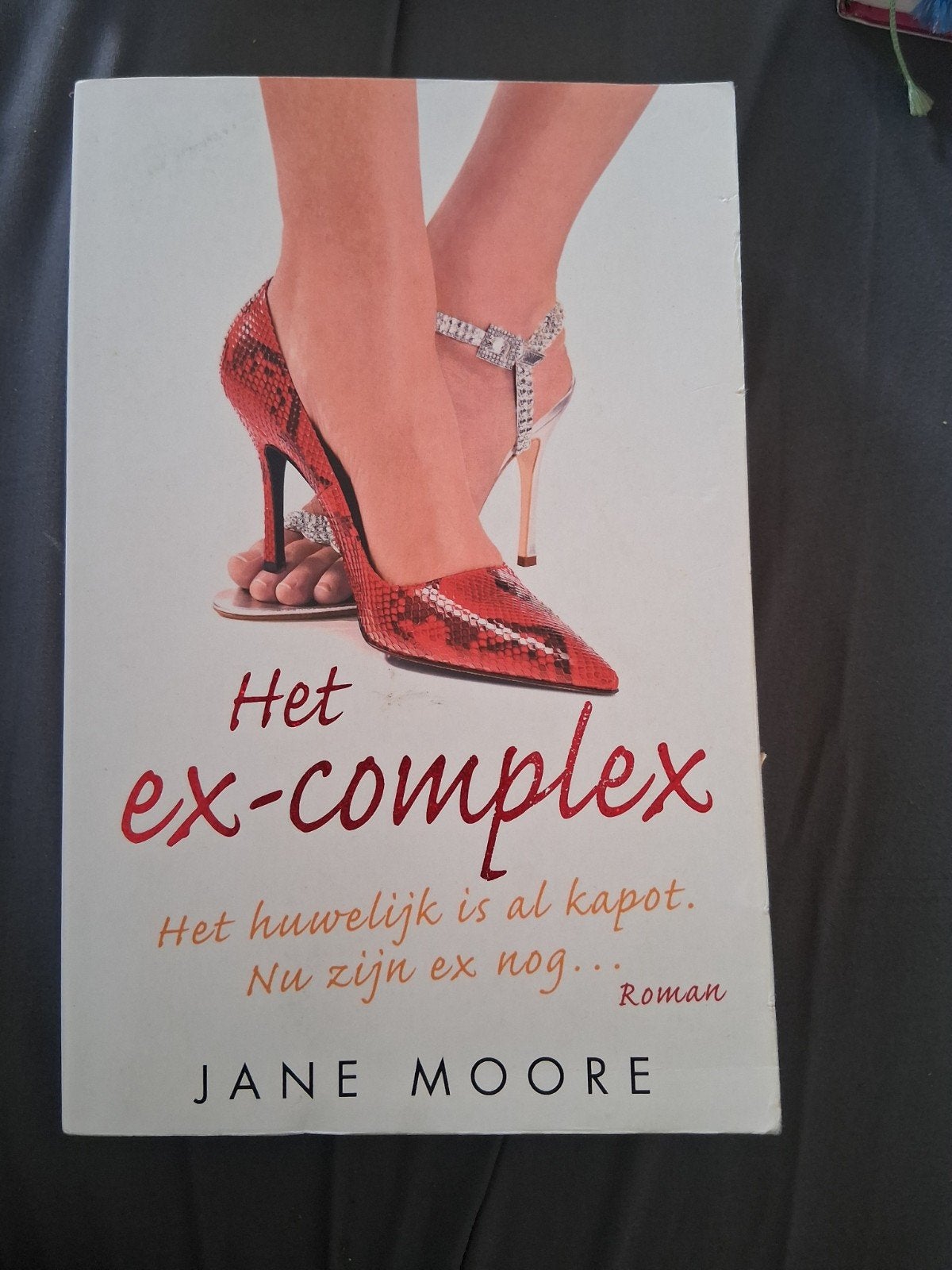 Het ex-complex - Jane Moore (Roman), Ophalen of Verzenden, Gelezen, Jane Moore, Nederland