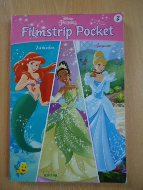 Disney Prinses filmstrip pocket 2, 3 verhalen in 1, Boeken, Eén stripboek, Ophalen of Verzenden, Zo goed als nieuw