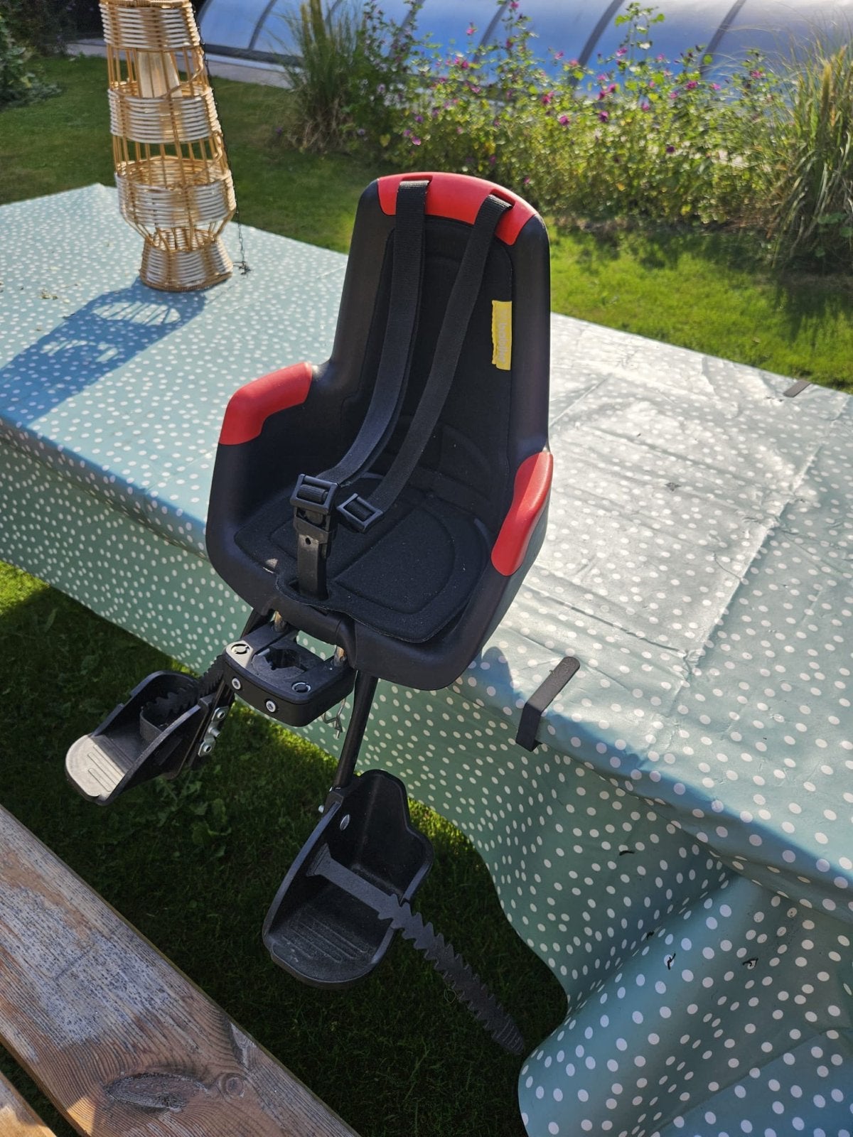Bobike fietsstoeltje voor, zwart/rood, Ophalen, Voorzitje, 0 t/m 13 kg, Gebruikt