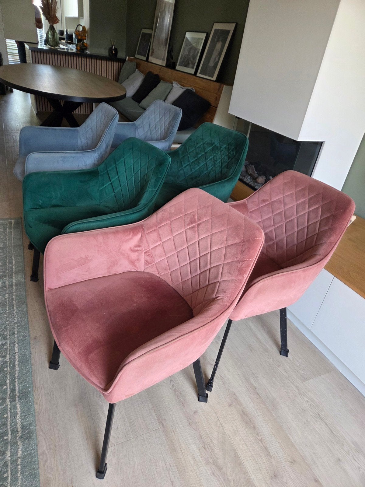 6 velvet stoelen in diverse kleuren, Ophalen, Overige kleuren, Zo goed als nieuw, Stof