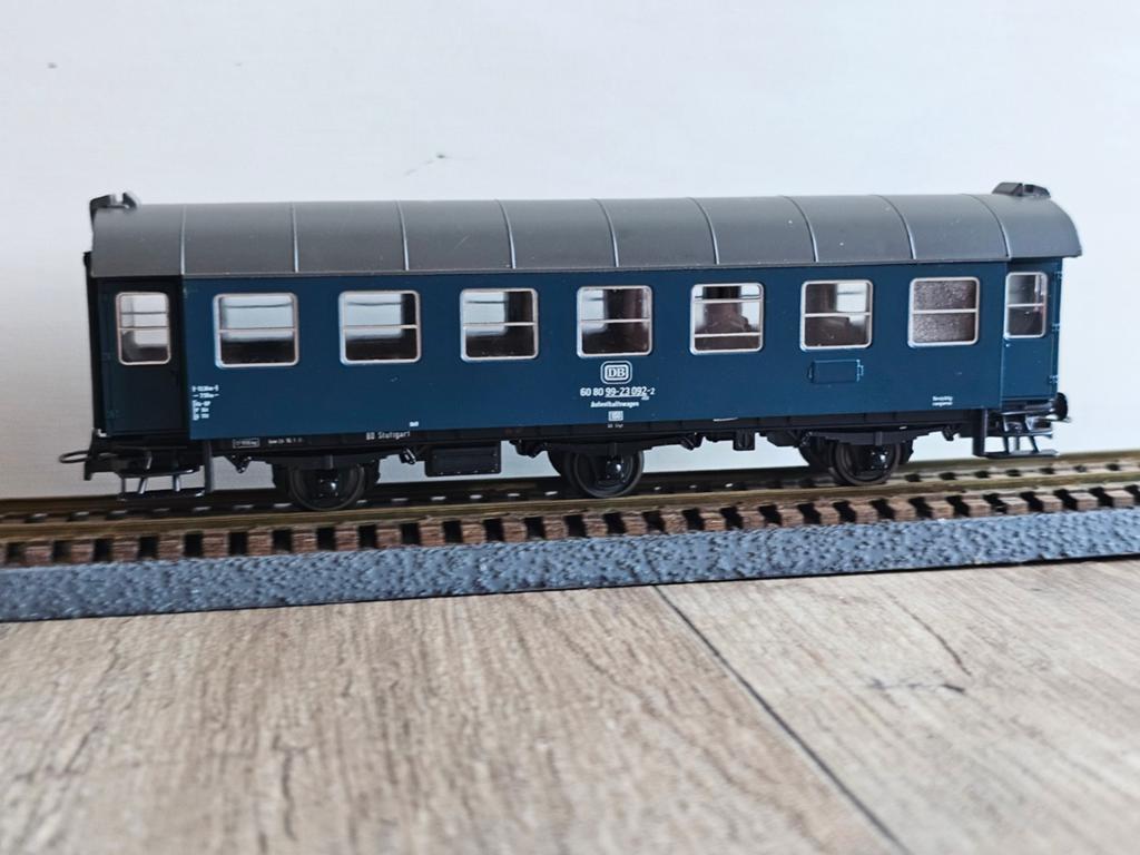 Modeltrein Ho roco wagon DB, Hobby en Vrije tijd, Modeltreinen | H0, Ophalen of Verzenden, Gelijkstroom, Wagon, Roco