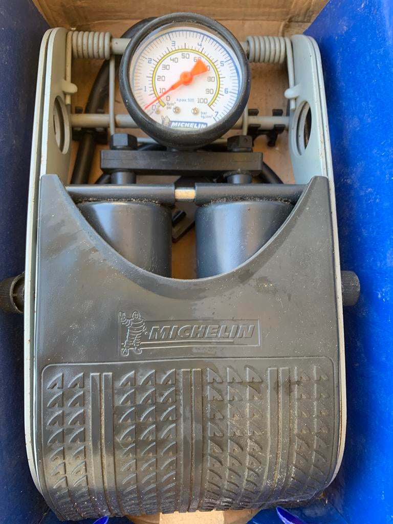 Michelin voetpomp met drukmeter, Ophalen, Drukmeter, Gebruikt