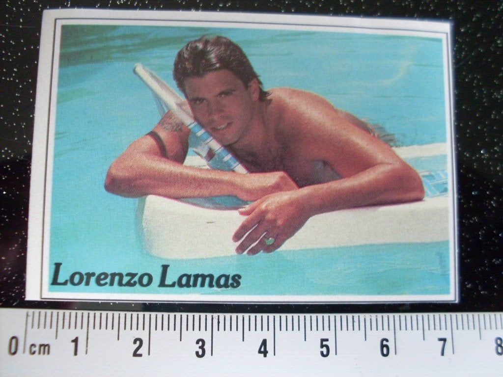 papieren sticker Lorenzo Lamas Falcon Crest, Verzenden, Zo goed als nieuw, Film, Tv of Omroep
