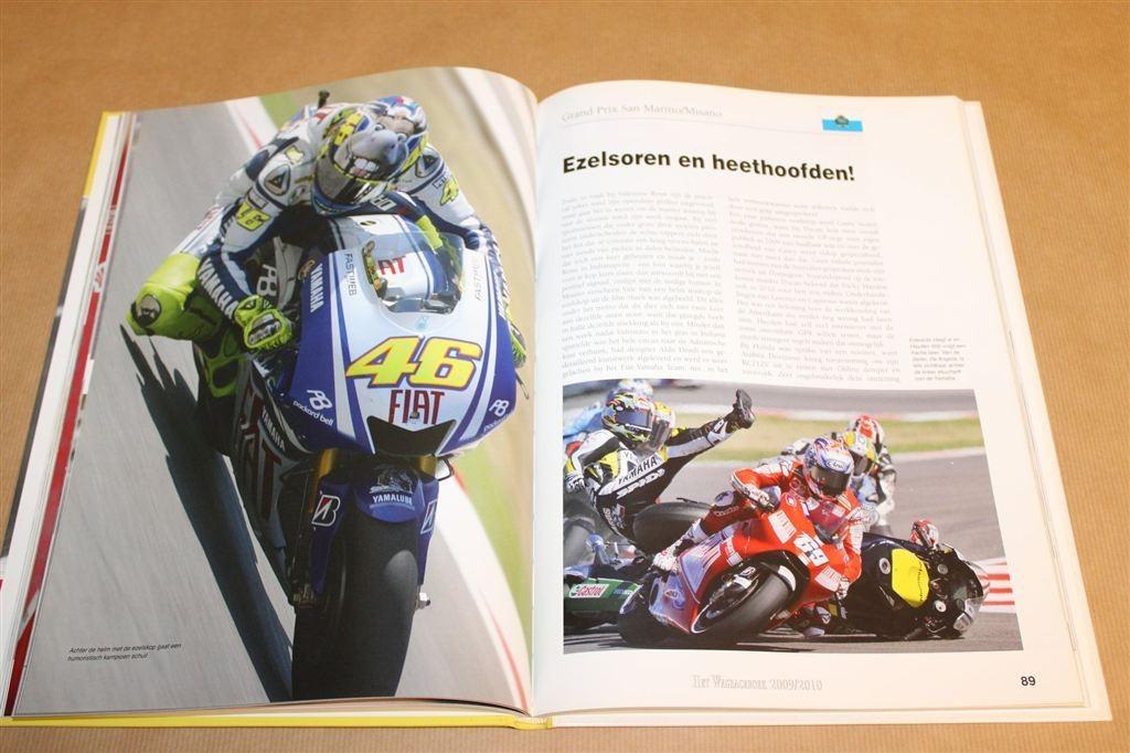 Het Wegraceboek 2009/2010 — Jaarboek over Motorraces, Boeken, Ophalen of Verzenden, Gelezen