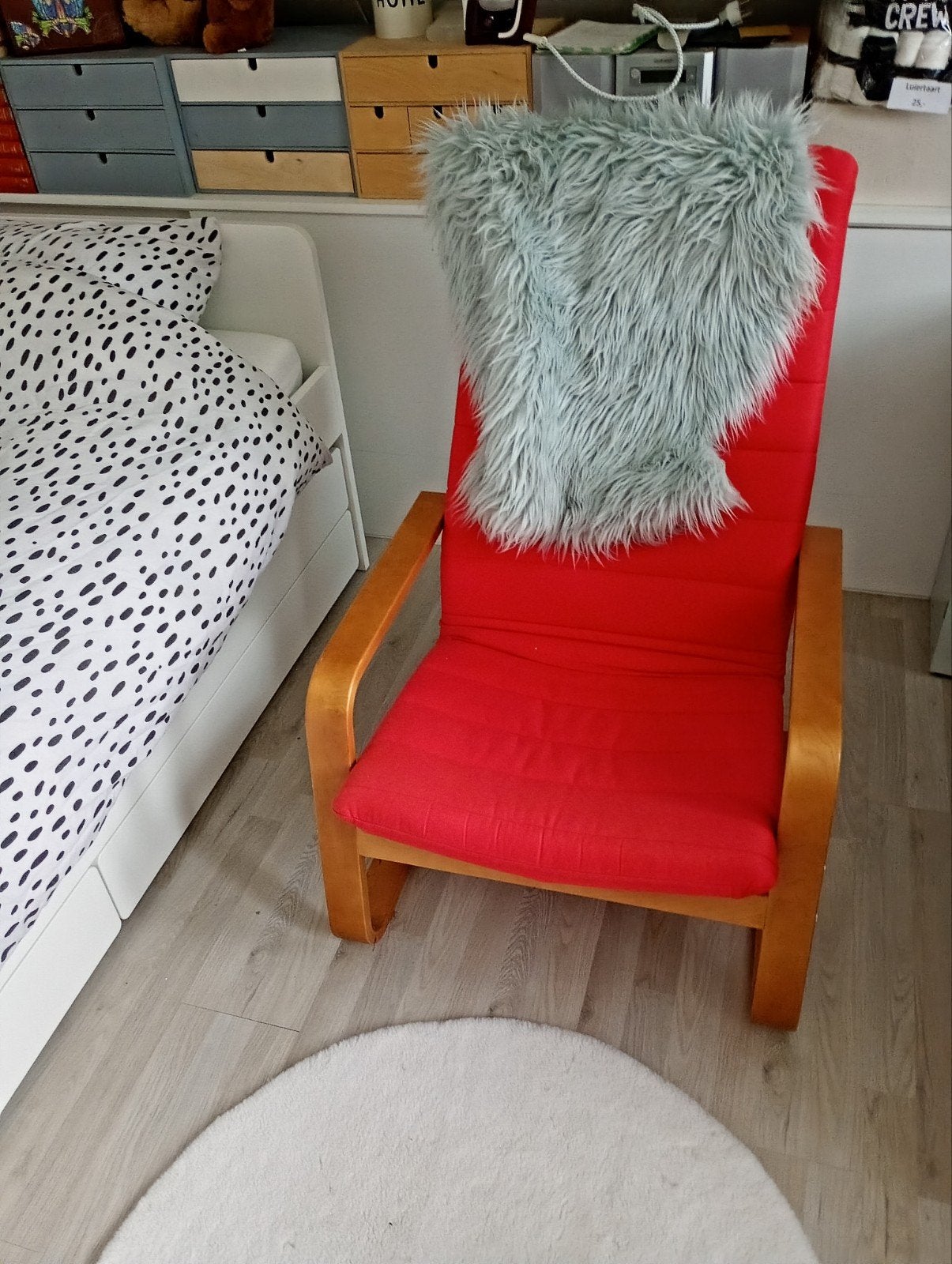 2 nette rode IKEA stoelen, Ophalen, Hout, Gebruikt, Twee