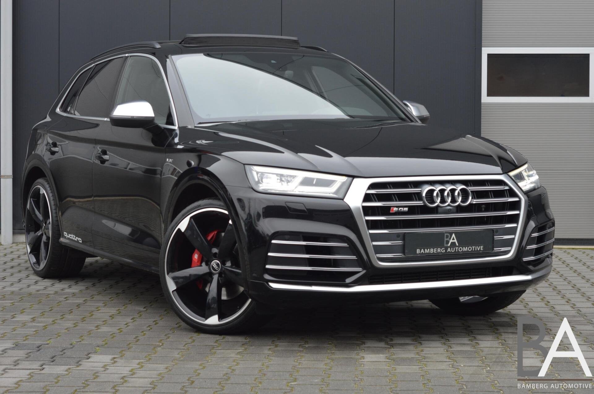 Audi SQ5 3.0TFSI Quattro|RS|pano|trekhaak|virtual|22inch|360, Auto's, Automaat, Dealer onderhouden, Gebruikt, Zwart