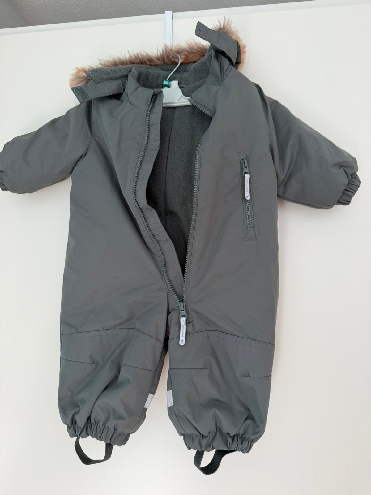 Kinderen jassen & outfoor,4-6 m, Kinderen en Baby's, Babykleding | Maat 80, Ophalen of Verzenden, Zo goed als nieuw, Jongetje of Meisje