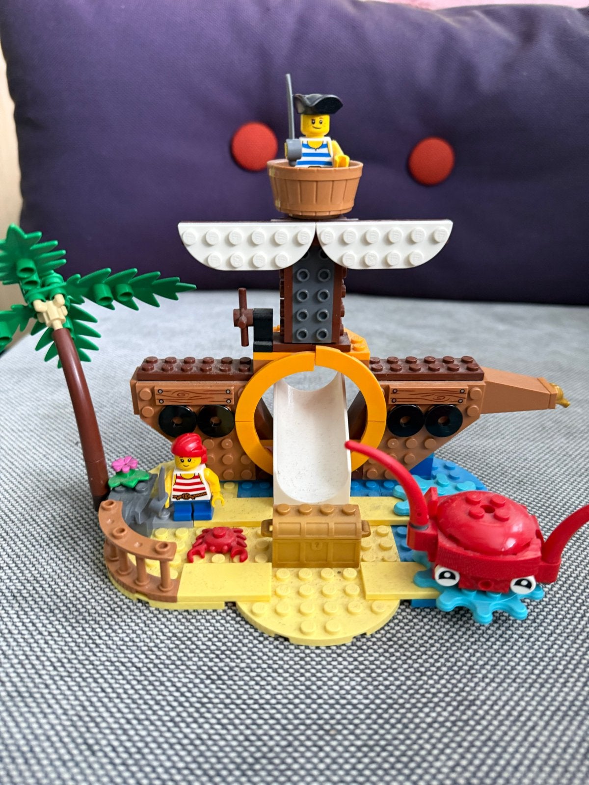 Lego Iconic 40589 Piratenschip Speeltuin, Kinderen en Baby's, Lego, Zo goed als nieuw, Compleet, Complete set