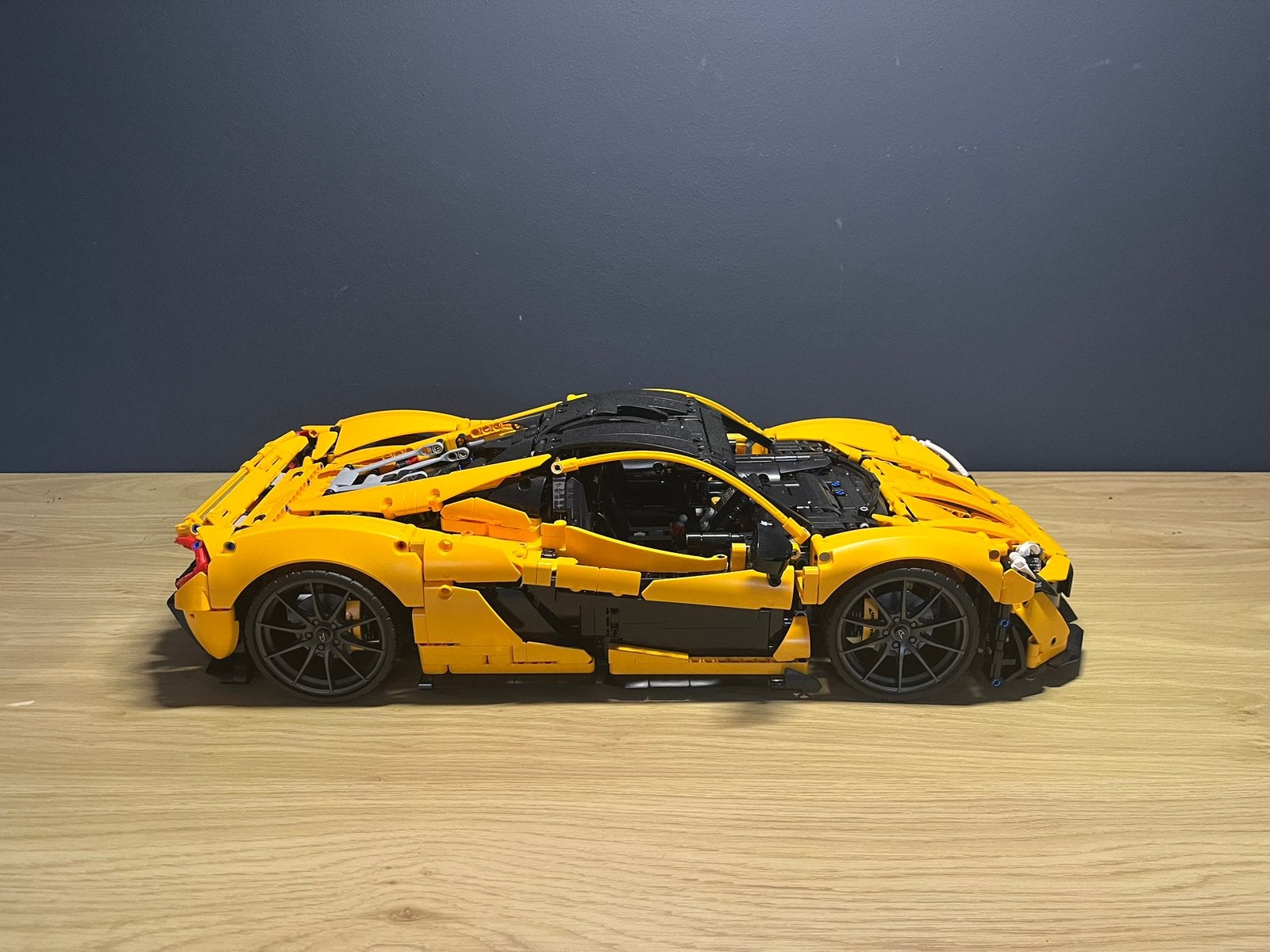 LEGO Technic Mclaren P1 42172, Lego, Compleet, Ophalen of Verzenden, Zo goed als nieuw