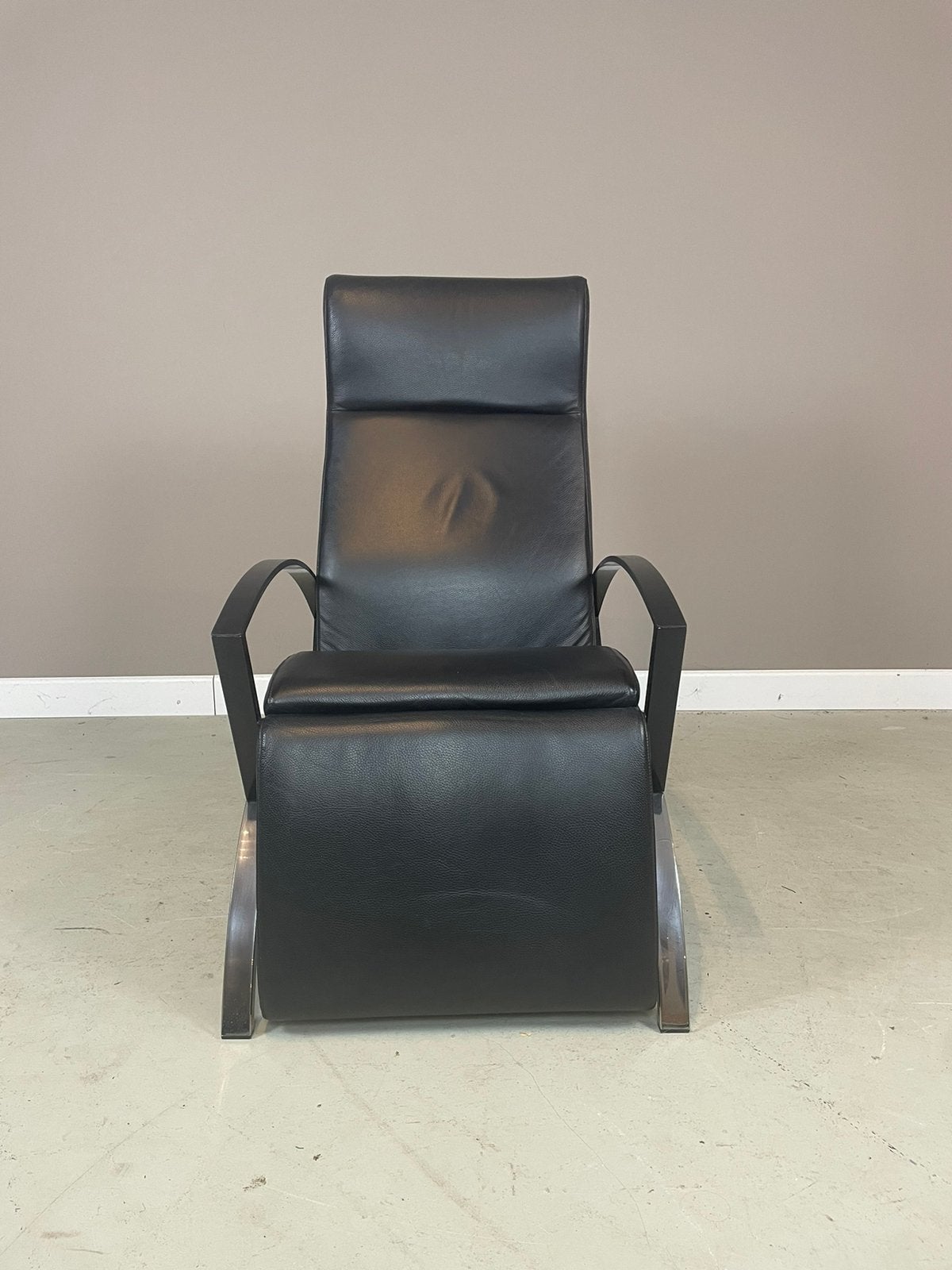 Strassle lounge chair in nette gebruikte staat, Ophalen, Zo goed als nieuw, Leer