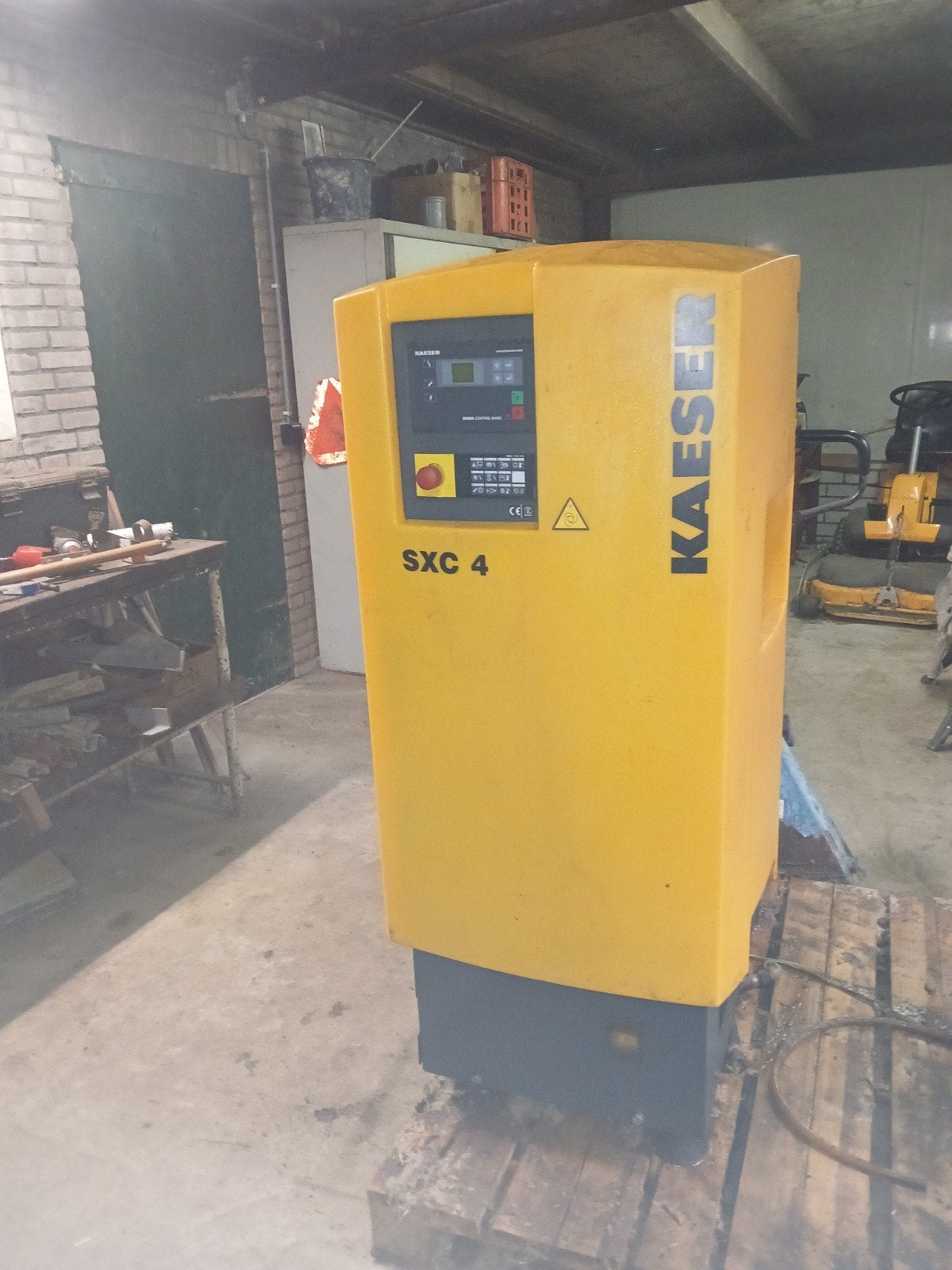 Kaeser SXC 4 Compressor - schroefcompressor, Doe-het-zelf en Verbouw, Compressors, 100 liter of meer, Ophalen of Verzenden, Minder dan 200 liter/min