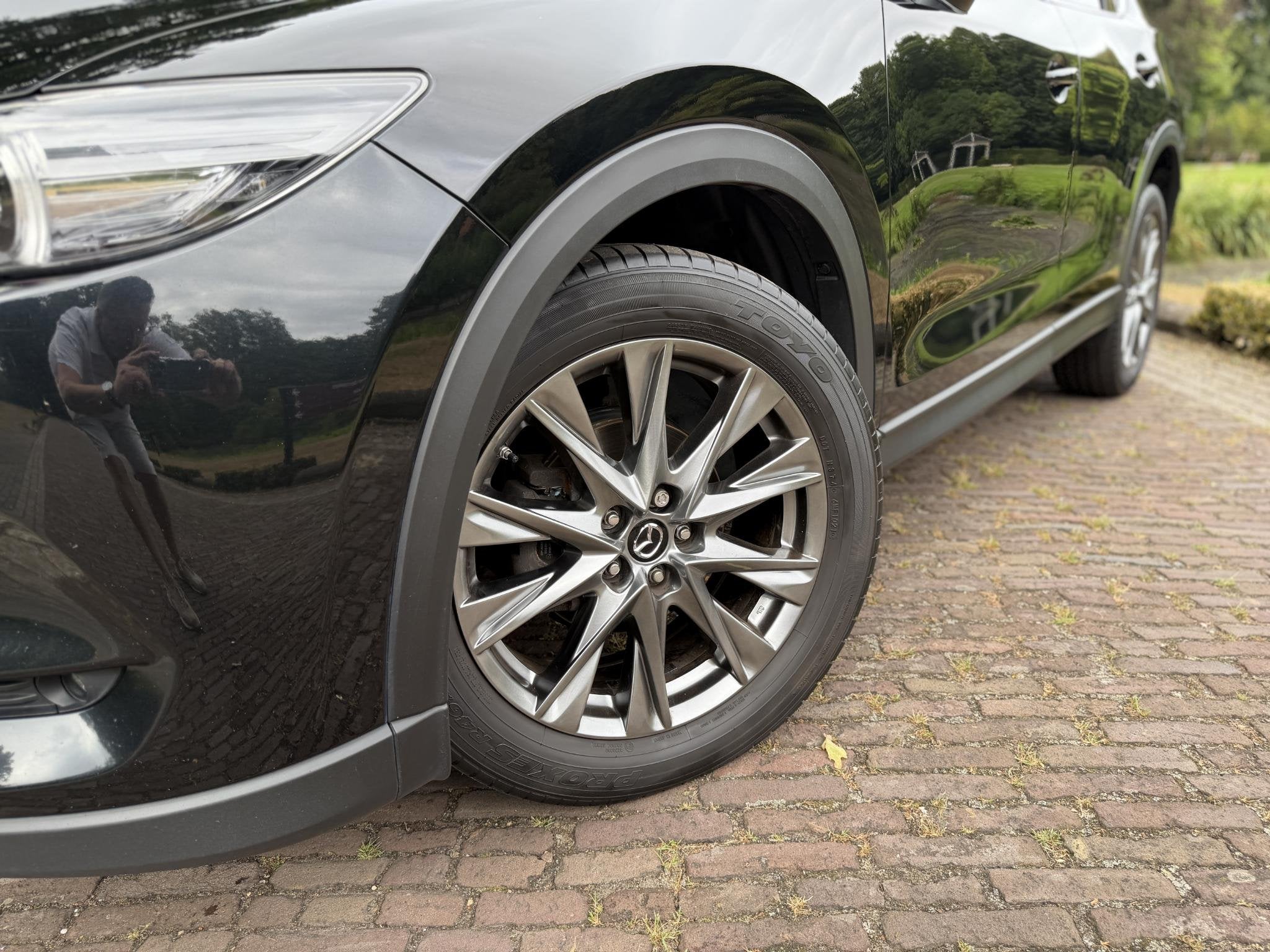 Mazda CX-5 2.5 SkyActiv-G 194 Luxury | Trekhaak | 360 | HUD, Gebruikt, 4 cilinders, 2000 kg, Zwart