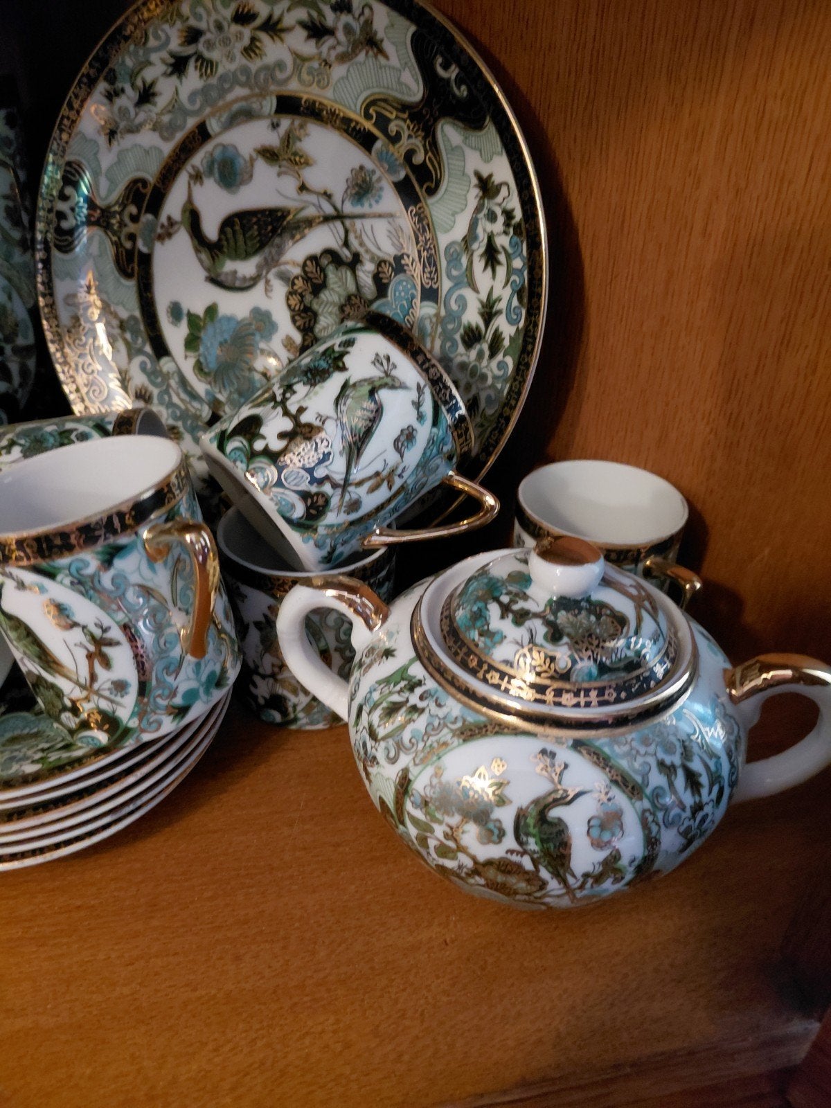 Prachtig Saji Fine China Servies - Japanse Pauw Design, Ophalen