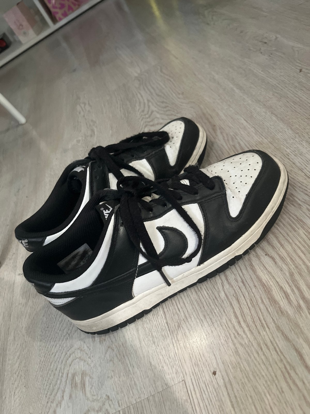 Nike Dunk Low Panda sneakers - Zwart/Wit maat 40, Kleding | Dames, Schoenen, Ophalen, Gedragen, Zwart, Sneakers of Gympen